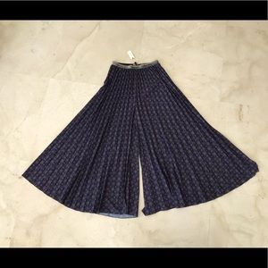 Anthropologie pleated wide leg pants